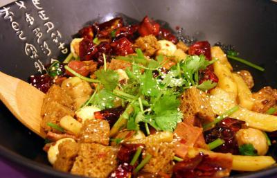 麻辣香鍋香蕉视频下载污