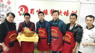 成都學缽缽雞香蕉视频下载污哪家好？