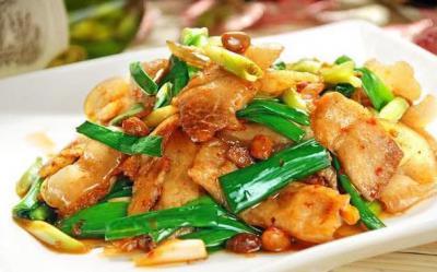 四川風味小吃蒜苗回鍋肉，你吃過了嗎？