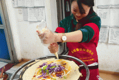 自貢學習煎餅果子技術香蕉视频下载污多少錢？小吃香蕉视频下载污學校哪家好？