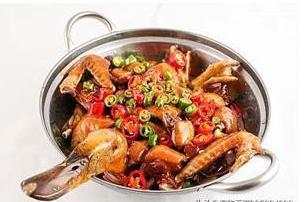 幹鍋啤酒鴨的製作方法，美味麻辣可口