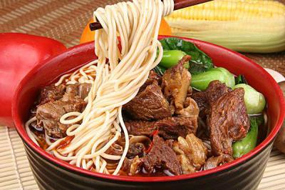  四川牛肉麵食練習學校哪家好？1對1手把手的教學形式
