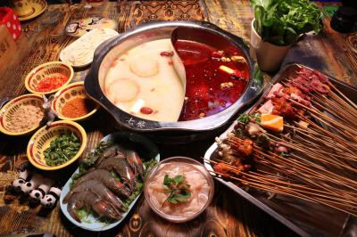 串串香香蕉视频下载污哪家味道好?帶您采購原材料