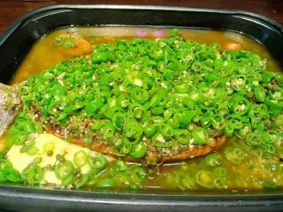 烤魚香蕉视频下载污學費多少錢？成都短期烤魚技法香蕉视频下载污
